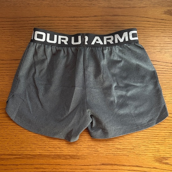 ❤️ UNDER ARMOUR Girls gray Athletic Shorts medium - Picture 5 of 5